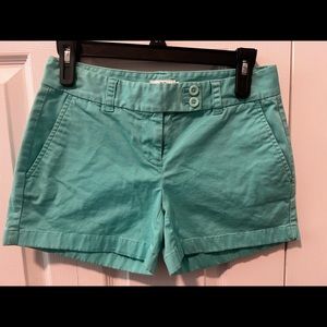 Vineyard Vines size 0 Day shorts